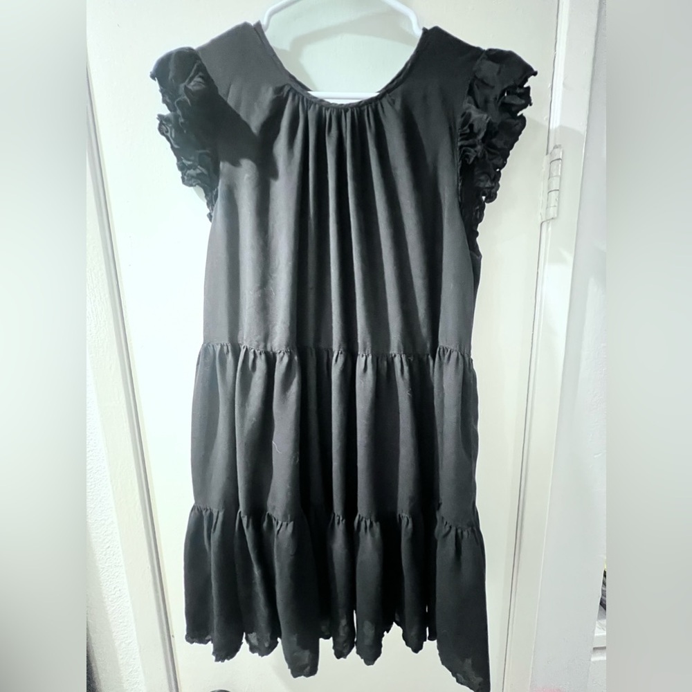 Wilfred Women’s Black dress Small EUC Short Style - Picture 3 of 5